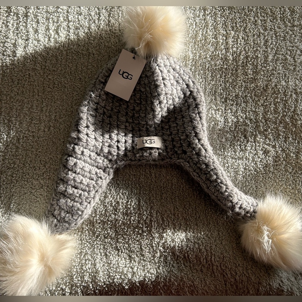 COPY - UGG winter hat🩶